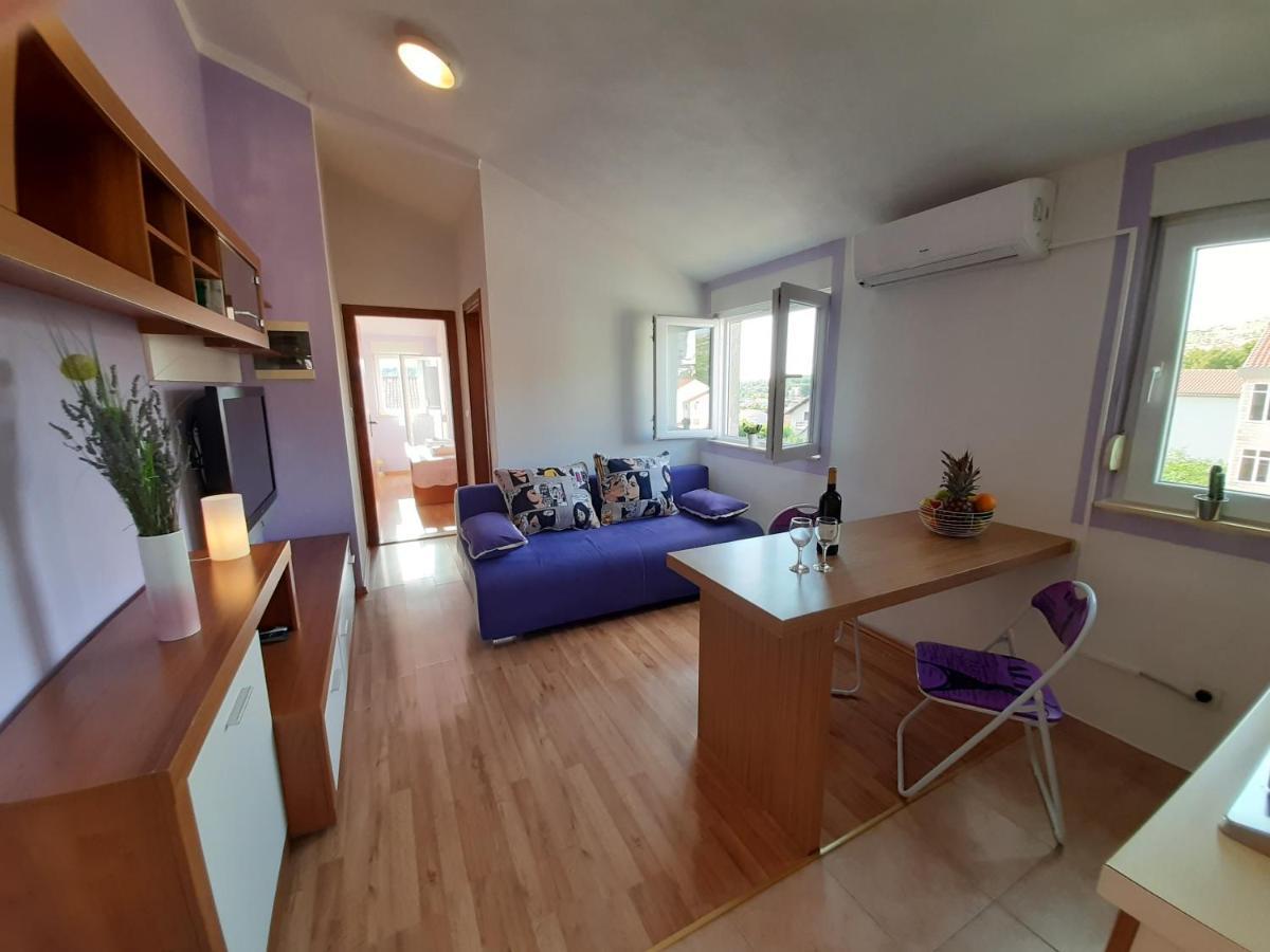 Апартаменти Holiday Beach House Гребащиця Екстер'єр фото