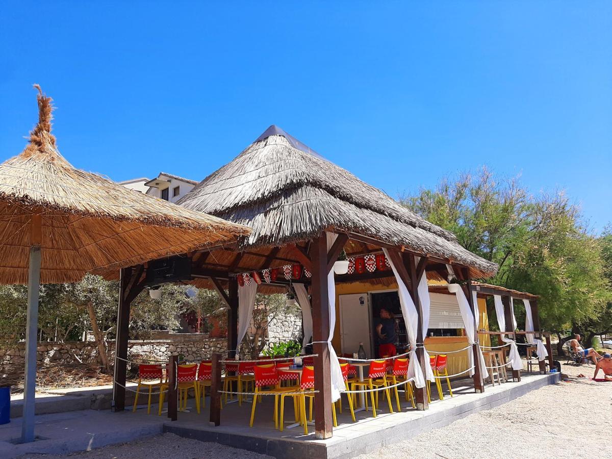 Апартаменти Holiday Beach House Гребащиця Екстер'єр фото